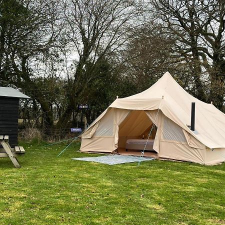 1 Glamping Tent With Kitchen & Electric On Small Family Campsite, No Bedding Supplied Narberth Εξωτερικό φωτογραφία