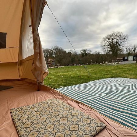 1 Glamping Tent With Kitchen & Electric On Small Family Campsite, No Bedding Supplied Narberth Εξωτερικό φωτογραφία